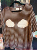 Don’t look at my shells tee XL